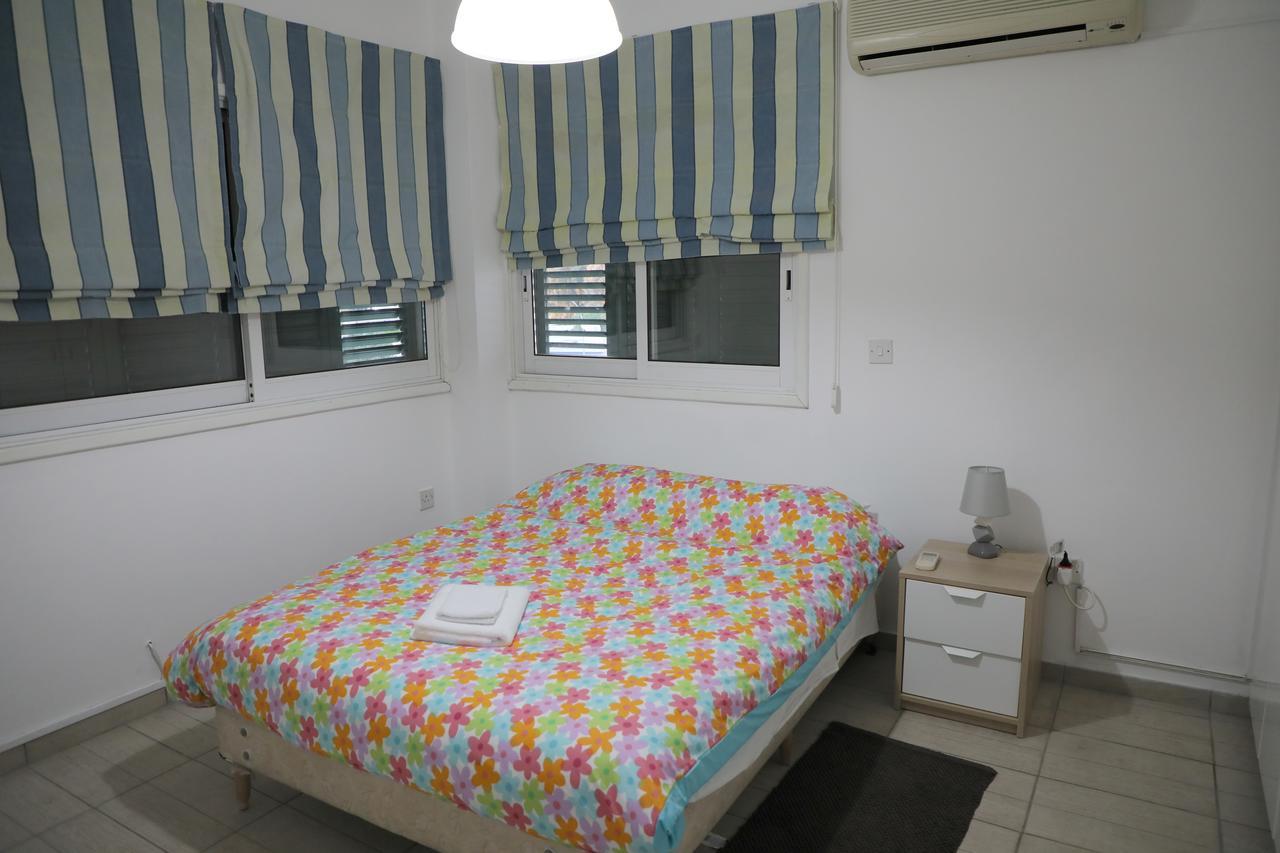 Bianco E U Apartment ニコシア エクステリア 写真